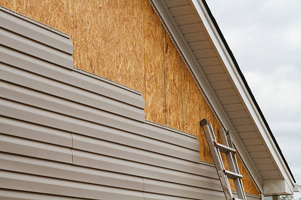 24/7 Emergency Siding Installation experts in Andover, OH